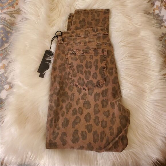 BlankNYC crop skinny jeans - Picture 6 of 11